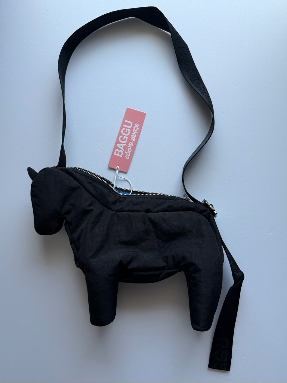 NWT BAGGU COLLINA STRADA Horse Bag - Picture 1 of 7